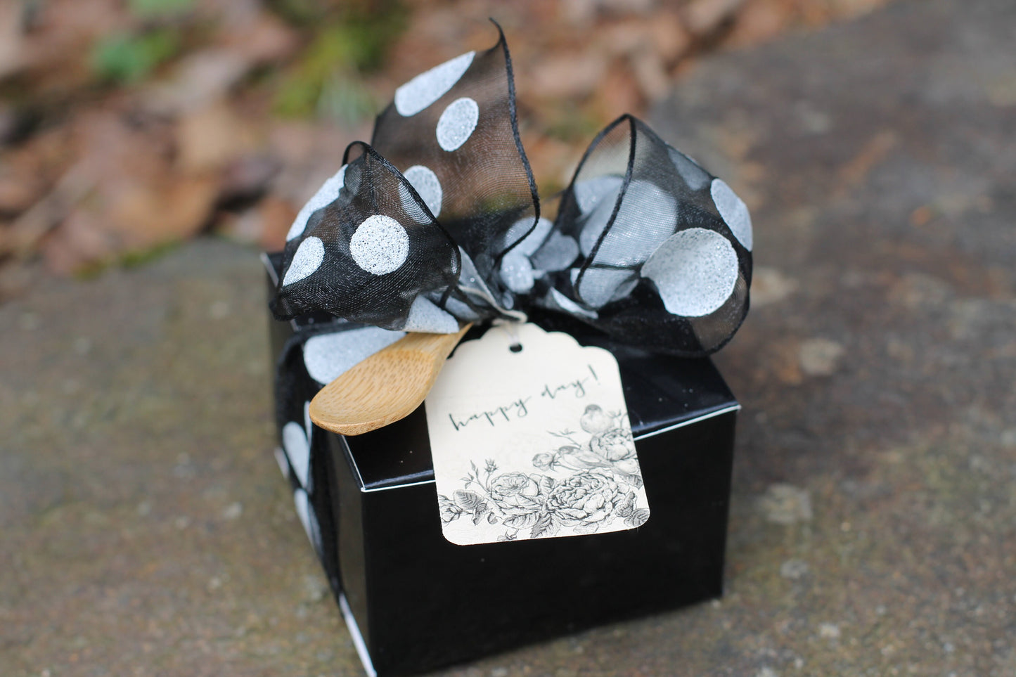 Tea Party Favor-Luxe Boxed Set-Black and White - Wedding-Bridal Shower-Baby Shower-Belle Savon Vermont