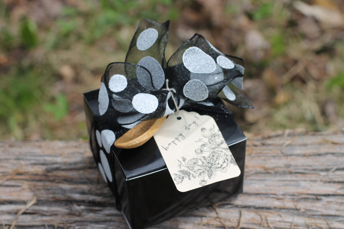 Tea Party Favor-Luxe Boxed Set-Black and White - Wedding-Bridal Shower-Baby Shower-Belle Savon Vermont