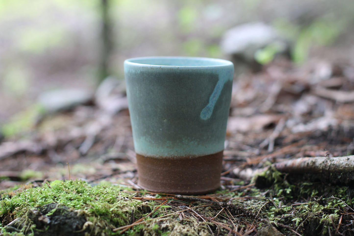 Hand poured Pottery Candle, Wooden Wick Candle, Cottage Cozy, Intentional, Minimalist, Boho Chic, Decor