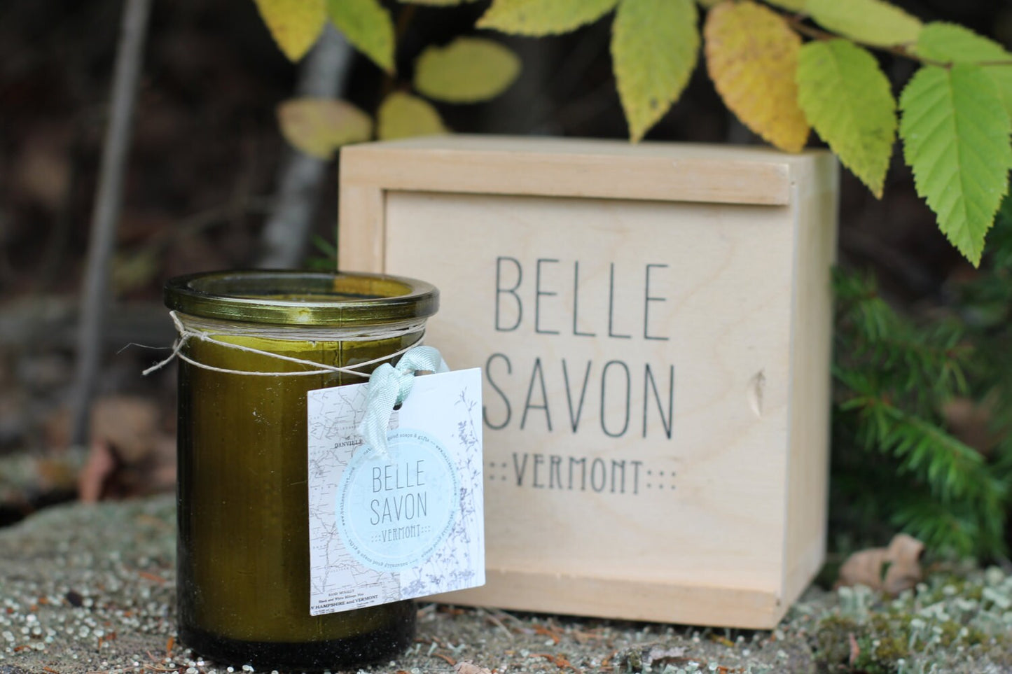 Vermont Candle Gift Set - 6oz Recycled Jar in Keepsake VT Handmade Wooden Box-Vermont Candle- Hand-poured coconut Soy Wax Blend Candle