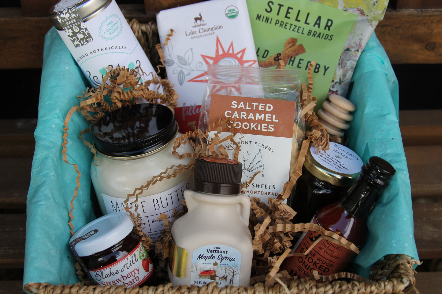 Vermont Care Package Gift Basket - Vermont Gourmet-Vermont Artisan - Vermont Gift -Vermont Maple Gift-Best of Vermont-Love from Vermont