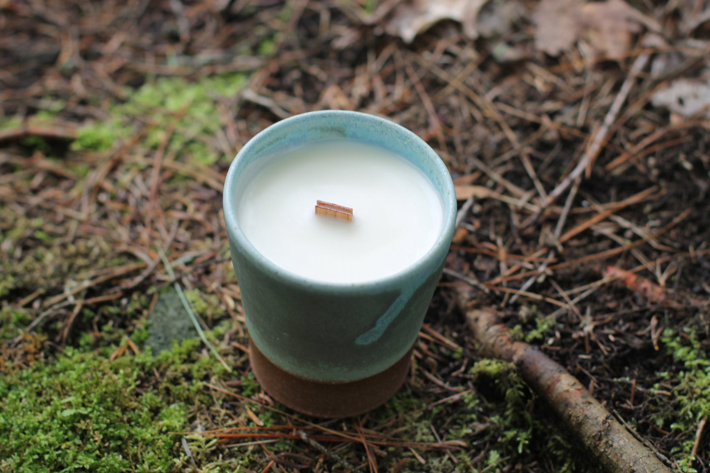 Hand poured Pottery Candle, Wooden Wick Candle, Cottage Cozy, Intentional, Minimalist, Boho Chic, Decor